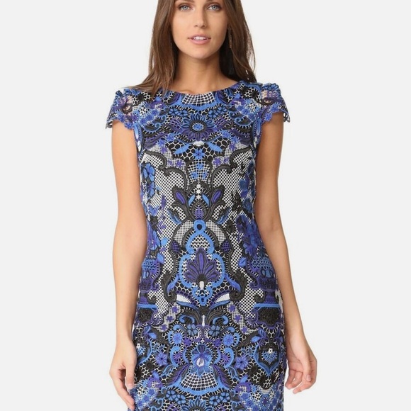 Alice + Olivia Nakia Giupure Lace Mini Dress EUC - Picture 1 of 8